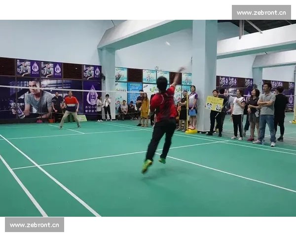 挥拍青春激扬活力全民参与羽毛球竞技交流赛事活动盛会精彩纷呈展现